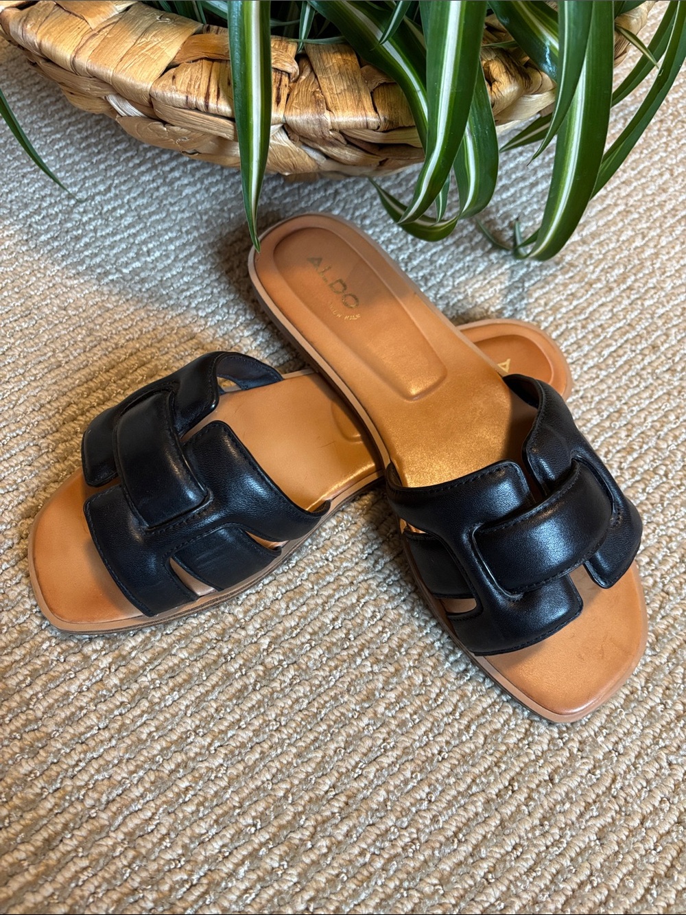 ALDO Black Woven Slide Sandals — Size 8